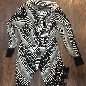 Boho long sweater with fringe